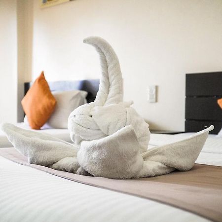 Navarro Hotel Катиклан Екстериор снимка