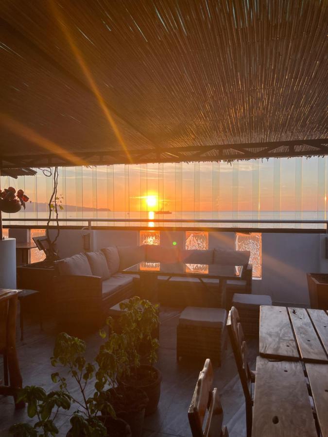 Navarro Hotel Катиклан Екстериор снимка